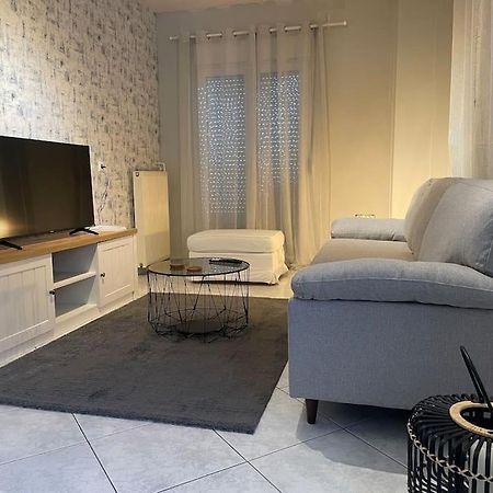 Letty'S Cozy Flat Apartment Peraía Zewnętrze zdjęcie