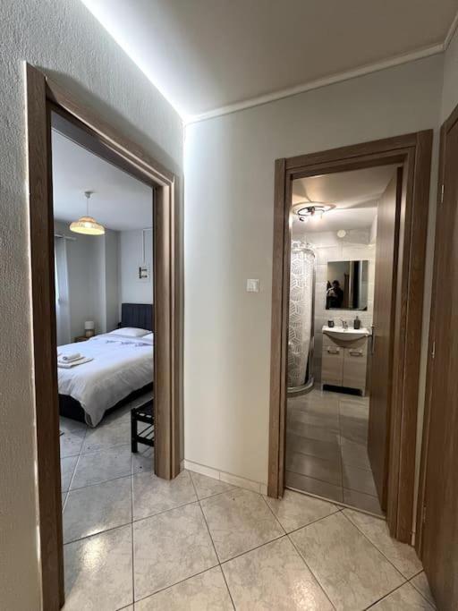 Letty'S Cozy Flat Apartment Peraía Zewnętrze zdjęcie